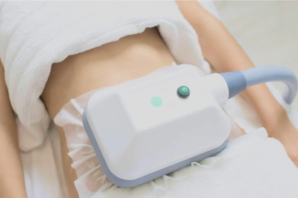How Fat Freezing and HIFU Work Together? 3 advantages to combining Fat Freezing and HIFU Addlestone