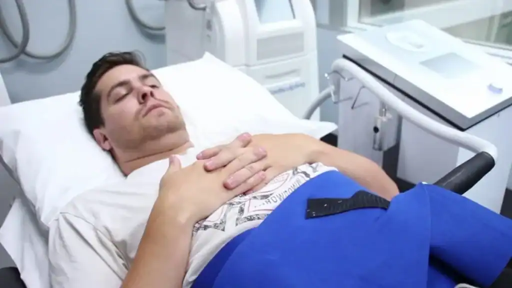 Transforming Bodies: Celebrity Success Stories and the Truth Behind Body Contouring 2 Image of male having body contouring Addlestone treatment